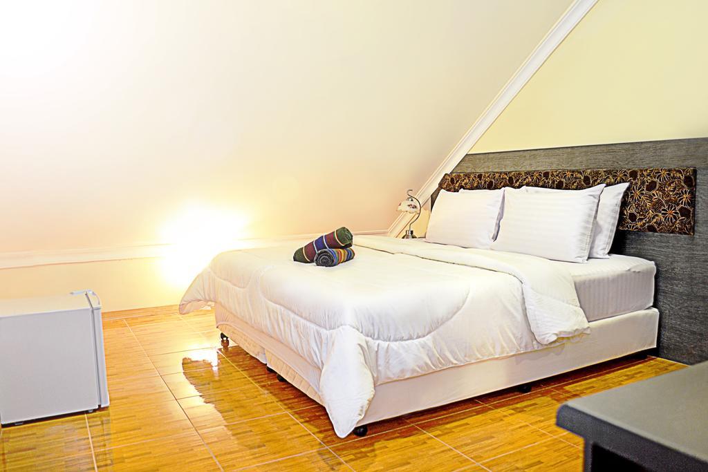Lily Rest Maldives Hotell Maafushi Rom bilde