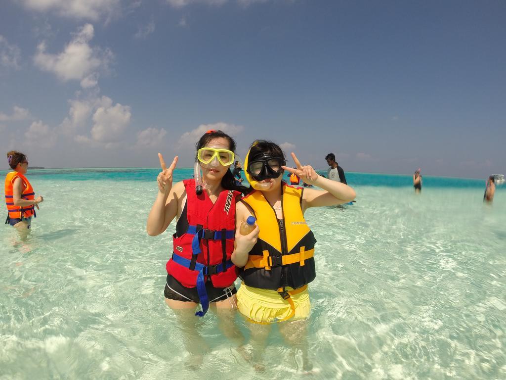 Lily Rest Maldives Hotell Maafushi Eksteriør bilde