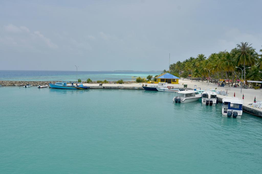 Lily Rest Maldives Hotell Maafushi Eksteriør bilde