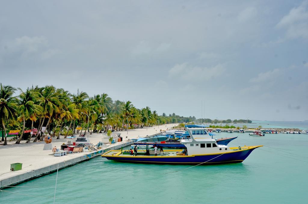 Lily Rest Maldives Hotell Maafushi Eksteriør bilde