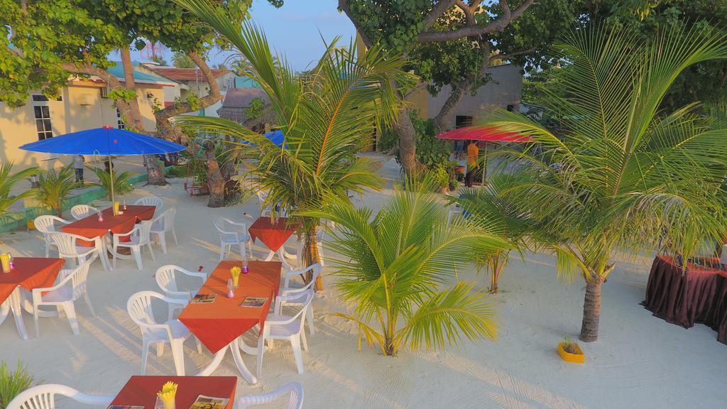 Lily Rest Maldives Hotell Maafushi Eksteriør bilde